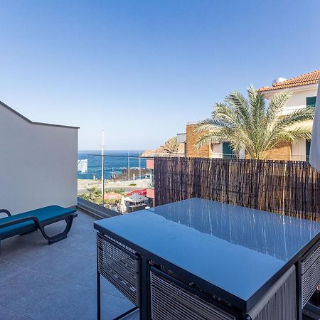 Luxury And Modern Apartment In Porto Moniz Center Luaran gambar
