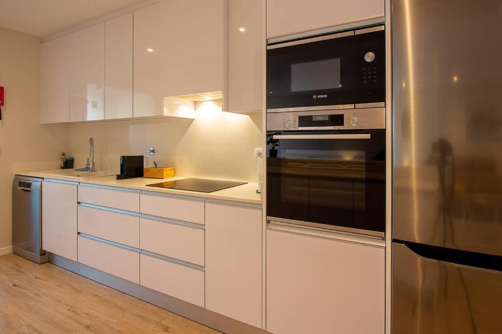 Luxury And Modern Apartment In Porto Moniz Center Luaran gambar