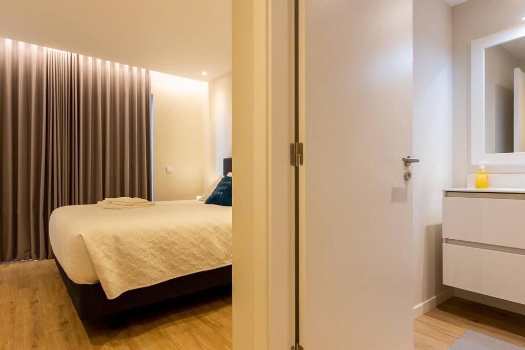 Luxury And Modern Apartment In Porto Moniz Center Luaran gambar