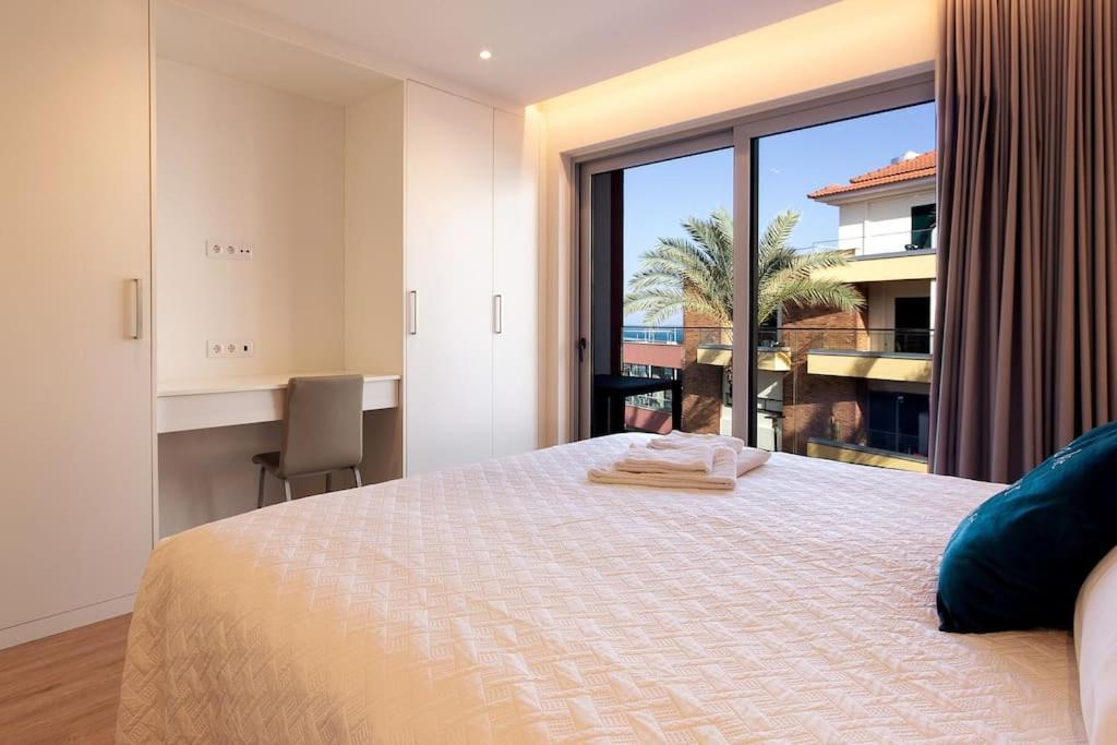 Luxury And Modern Apartment In Porto Moniz Center Luaran gambar